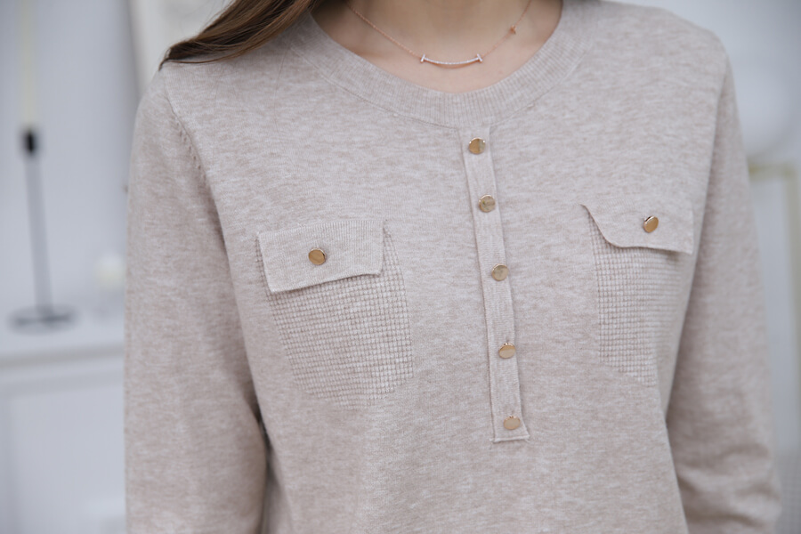 成熟簡約柔軟針織上衣,針織,圓領,長袖,純色,素色