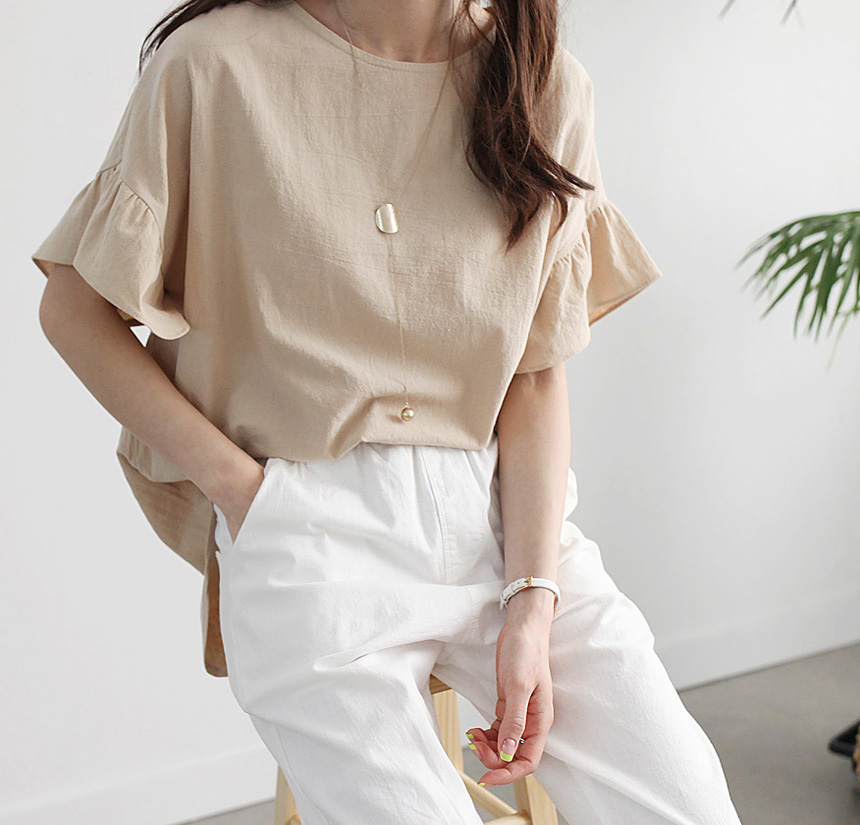 甜美荷葉袖圓領舒適上衣