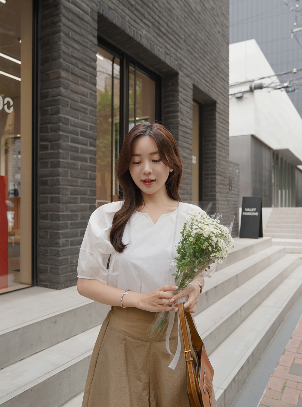 素色清透棉質設計短袖上衣