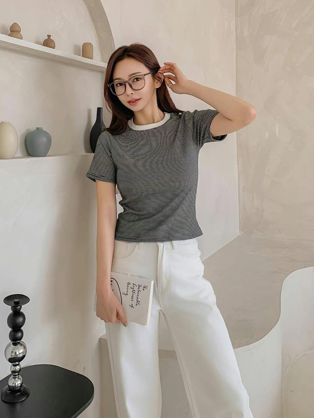 簡約細條紋撞色圓領TEE