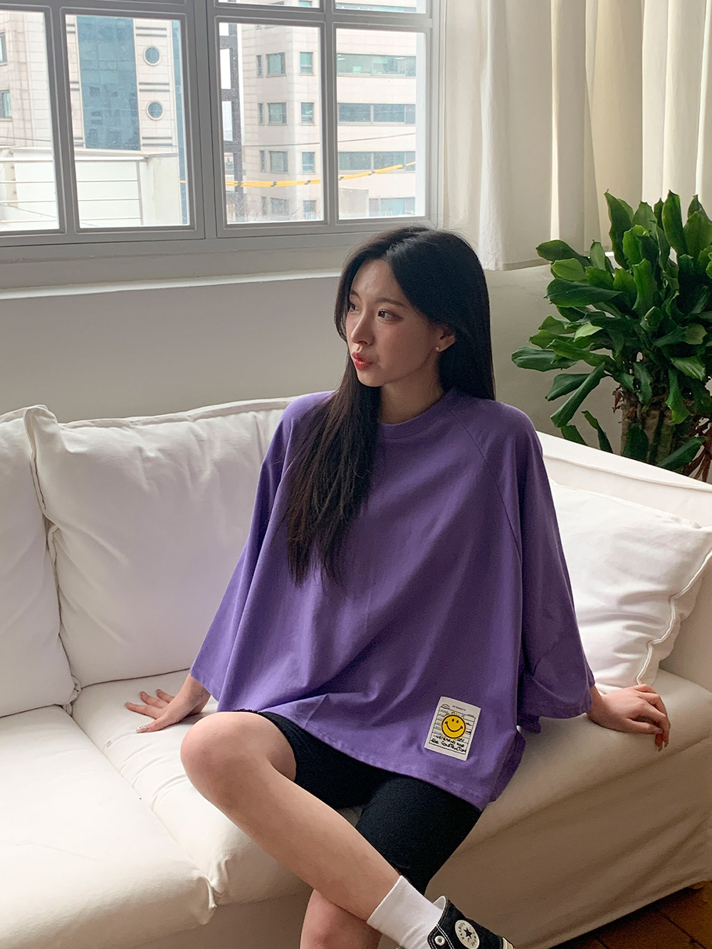 甜美笑臉寬袖上衣