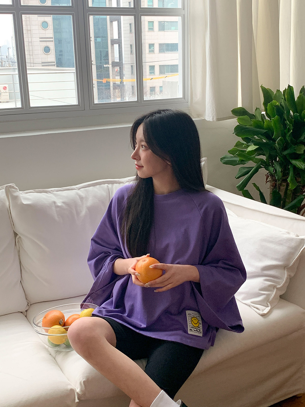 甜美笑臉寬袖上衣