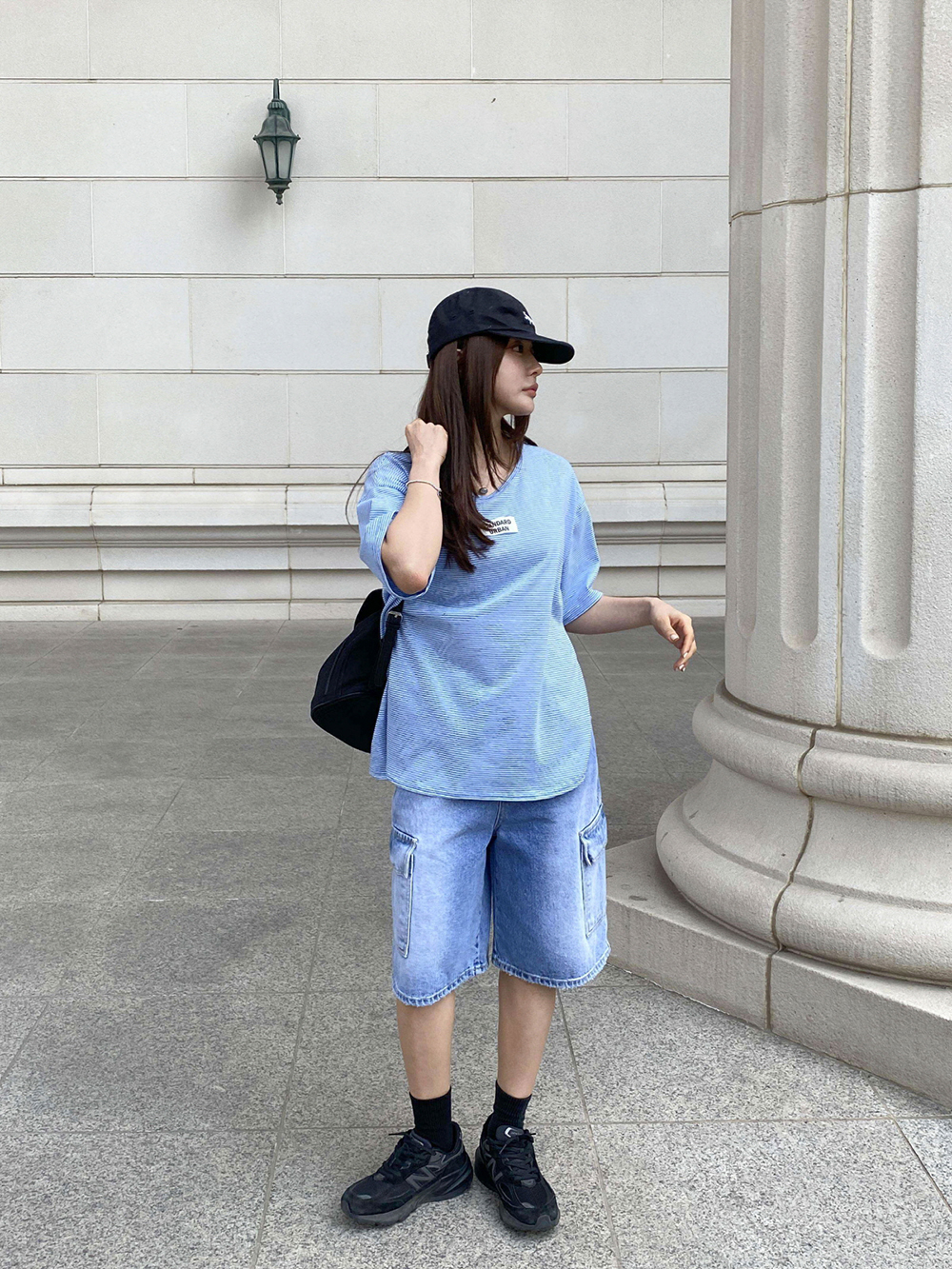 休閒寬鬆條紋圓領上衣
