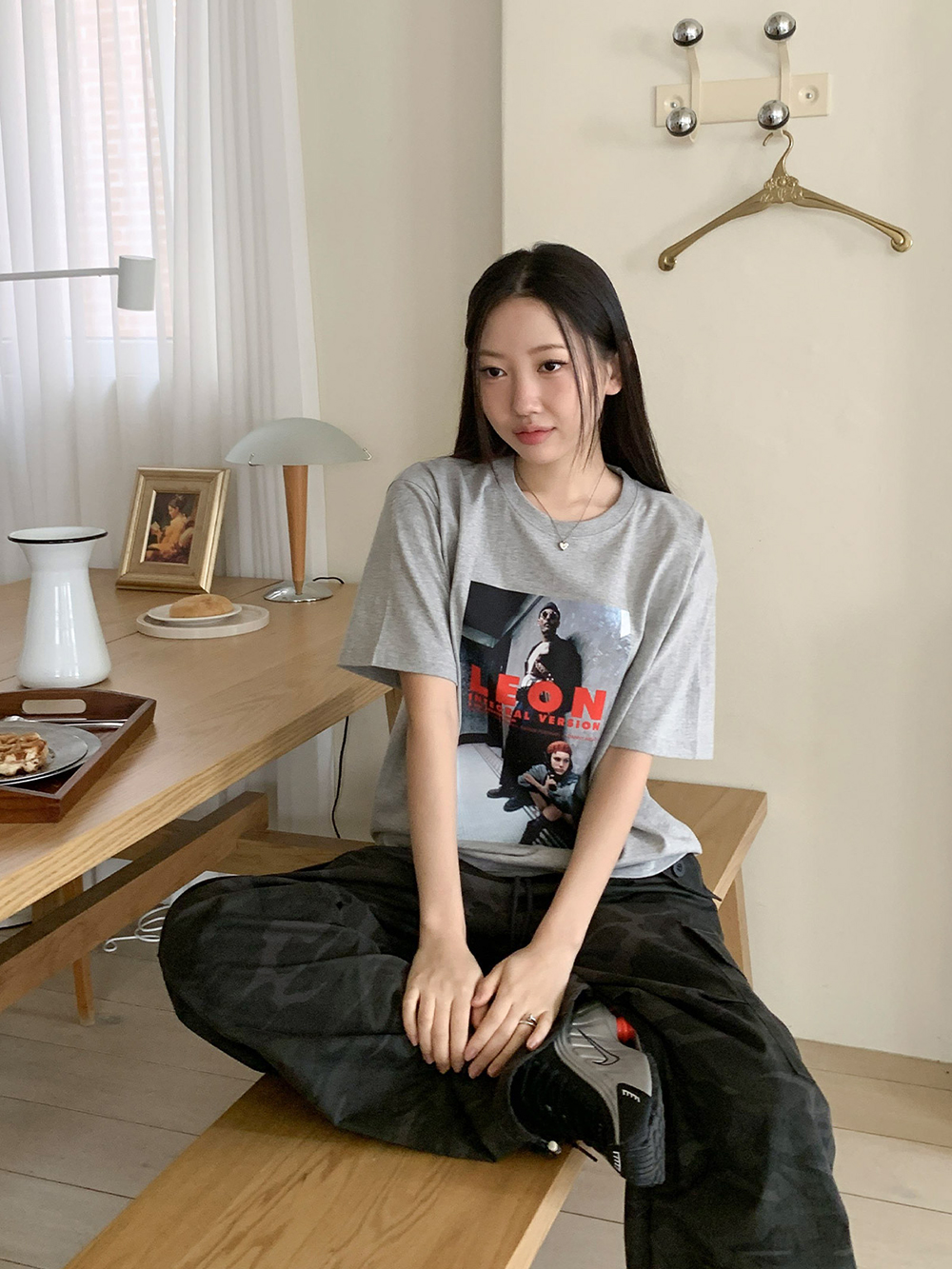 個性字母印花上衣