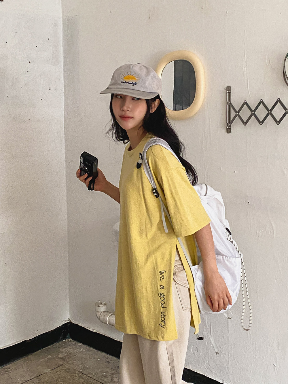 側開岔可愛字母上衣
