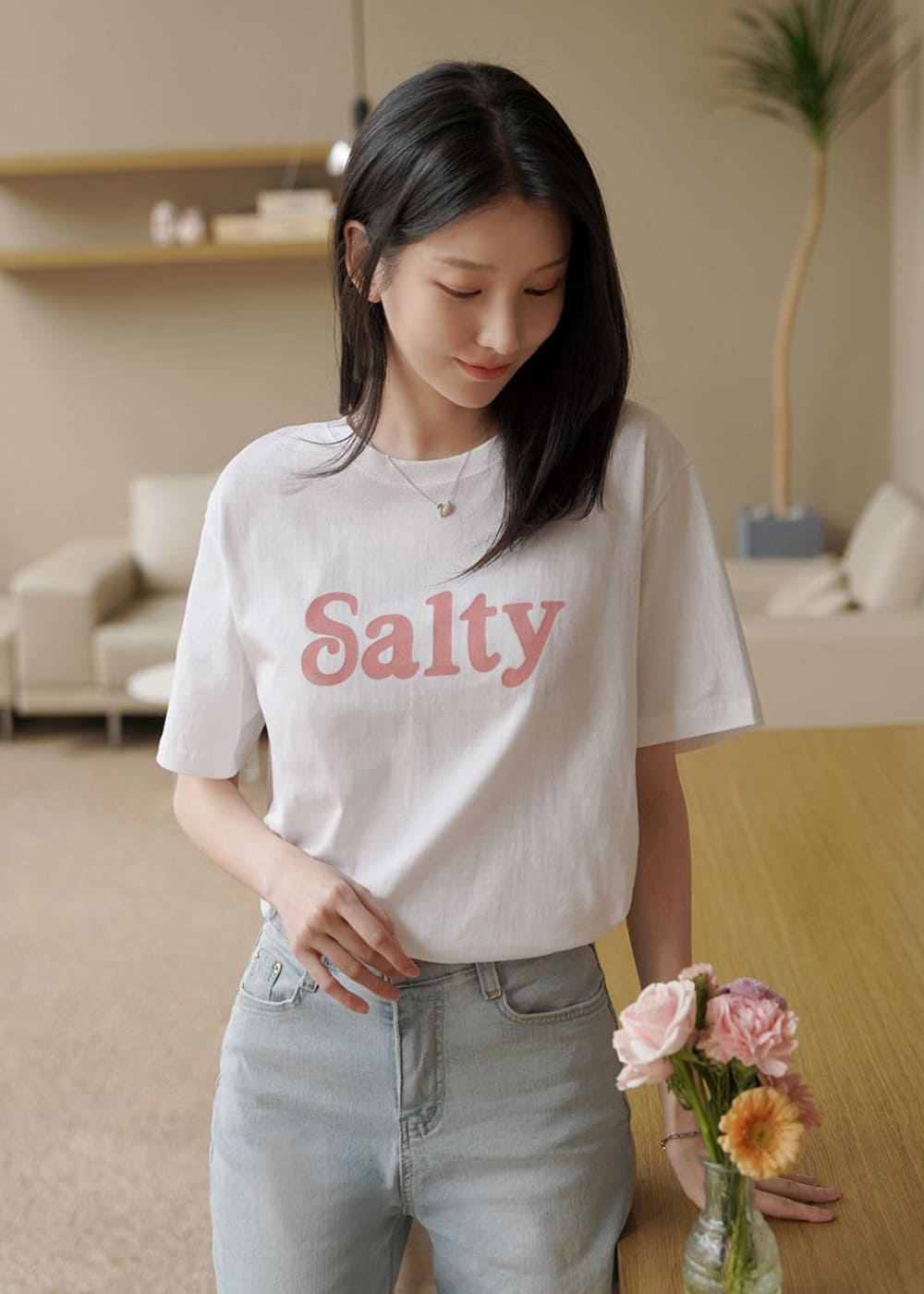 簡約撞色字母印花上衣