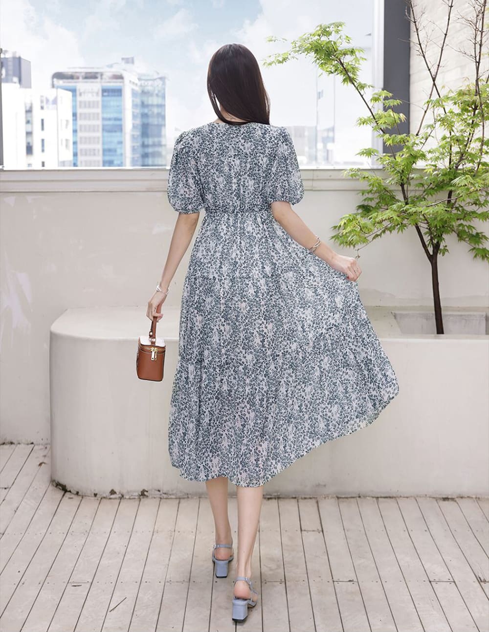 V領碎花綁帶長洋裝