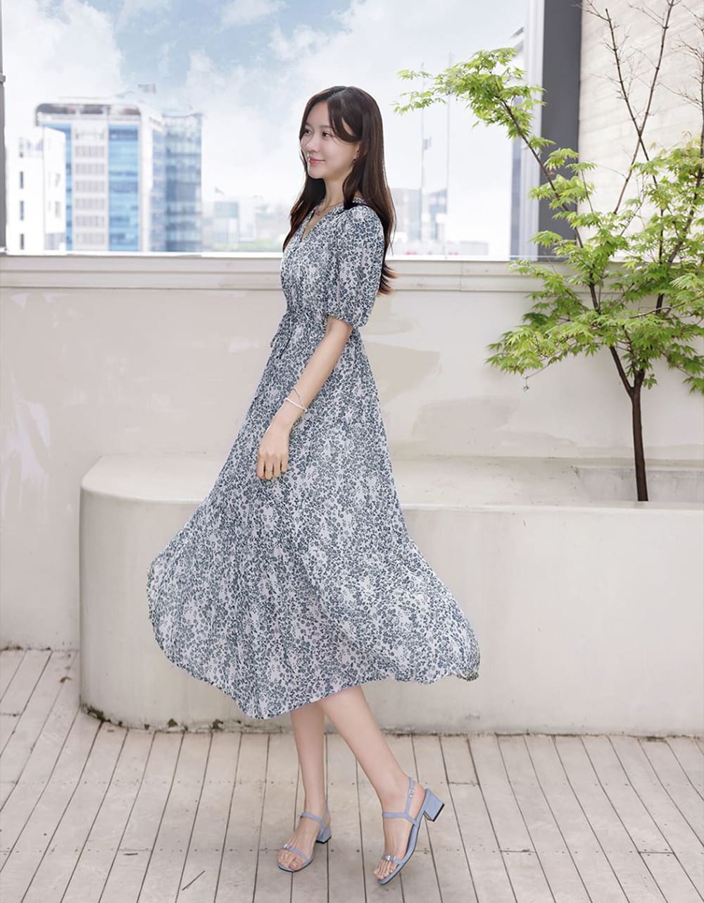 V領碎花綁帶長洋裝