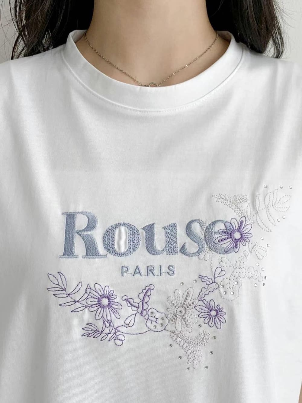 字母玫瑰刺繡純棉上衣