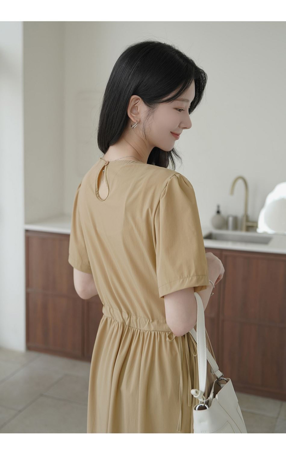 蕾絲拼接綁帶長洋裝