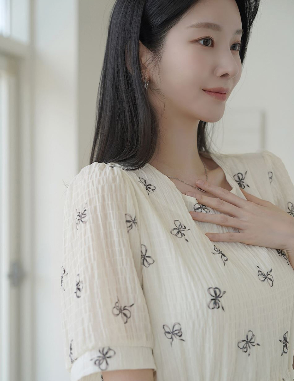 蝴蝶結印花綁帶洋裝