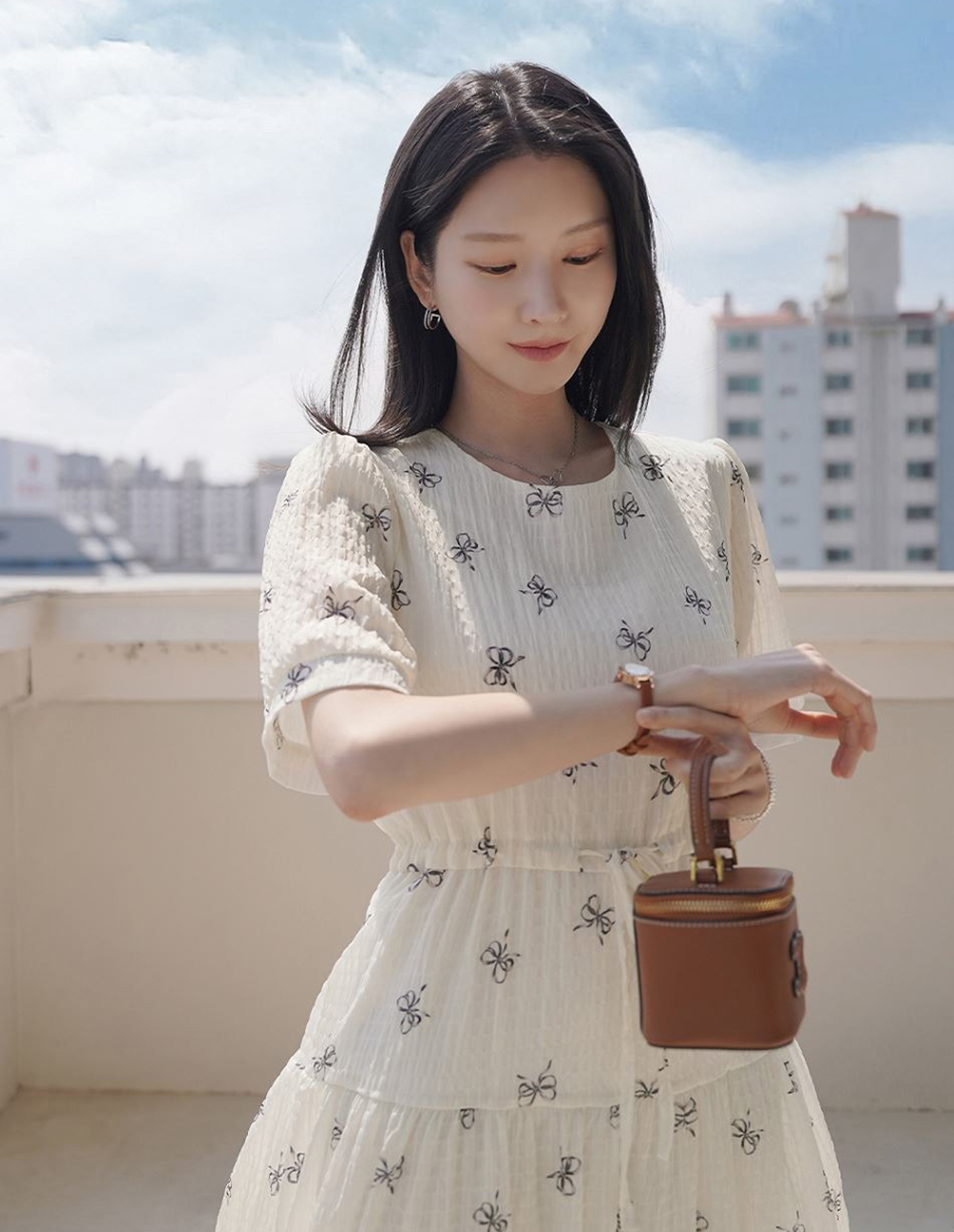 蝴蝶結印花綁帶洋裝