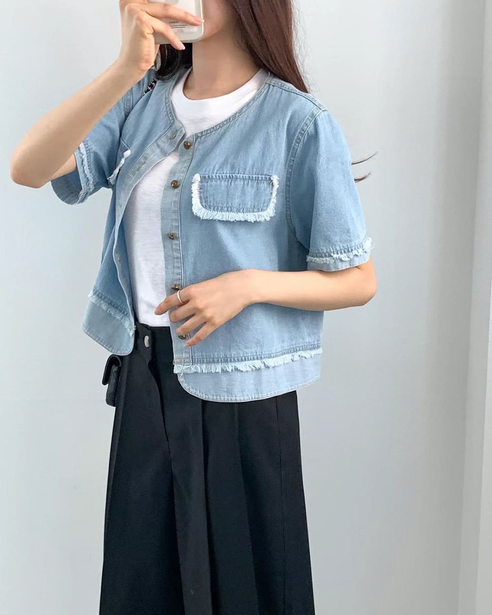流蘇牛仔排釦上衣
