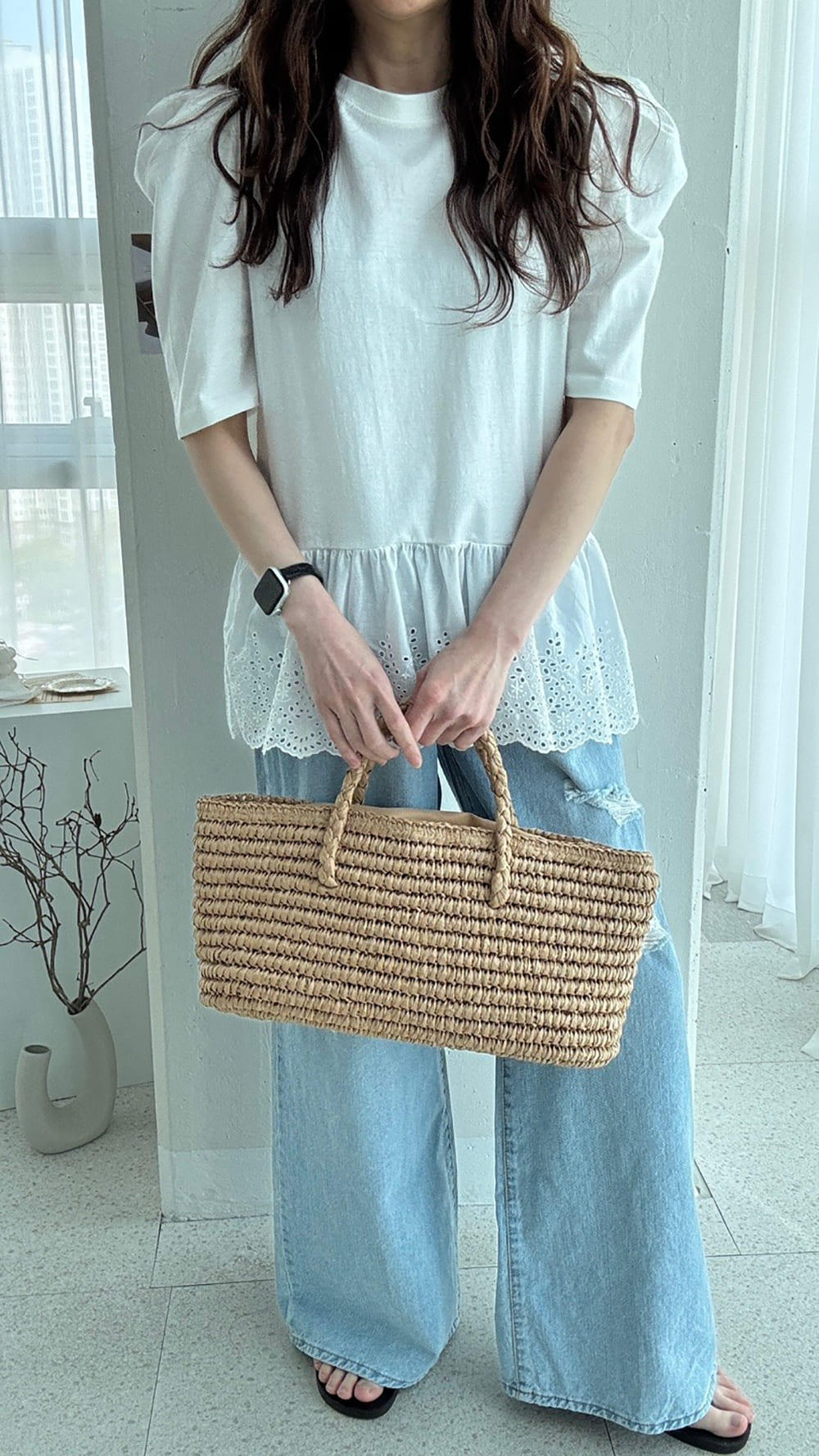 刺繡蕾絲下擺拼接上衣