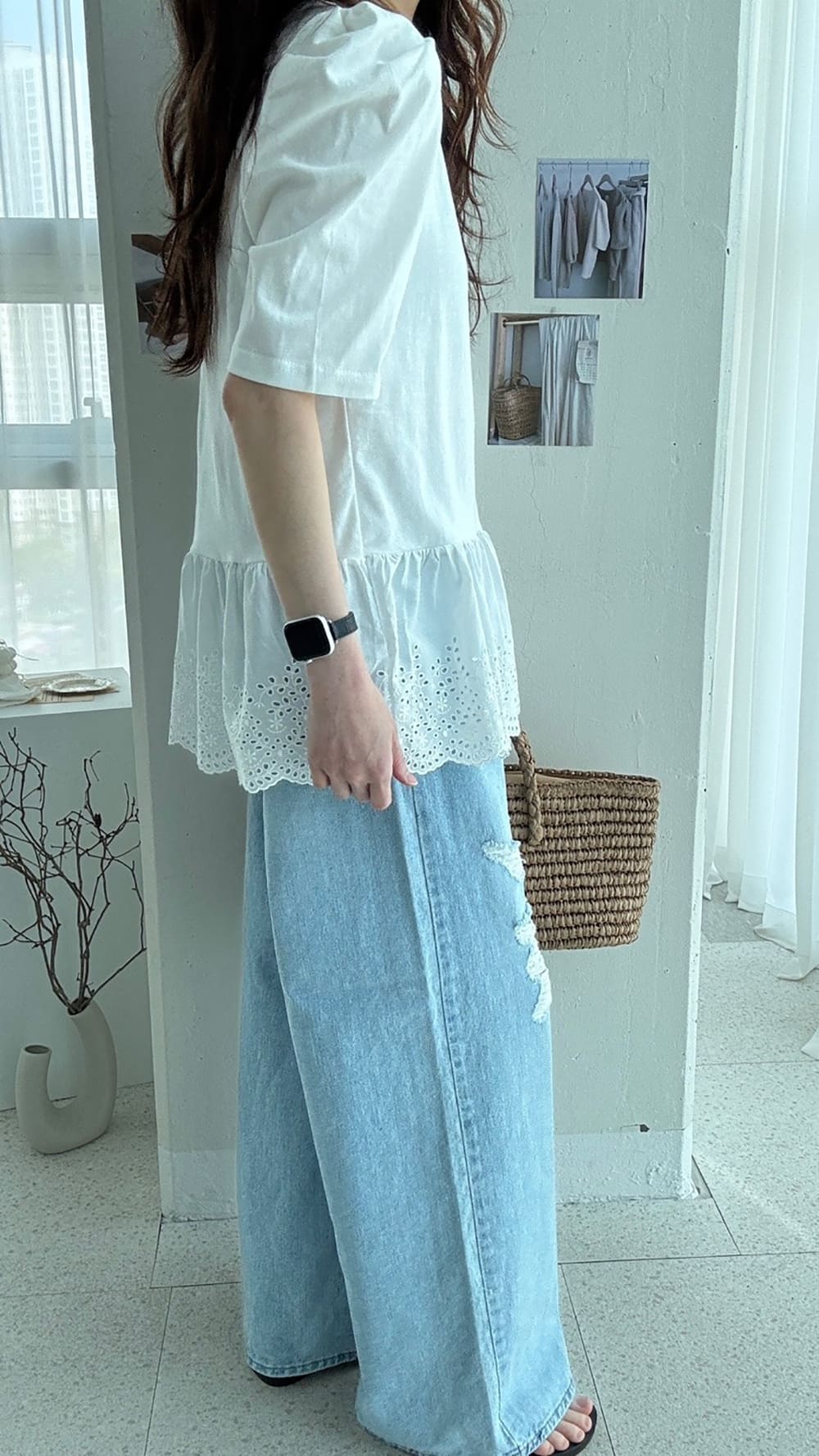刺繡蕾絲下擺拼接上衣
