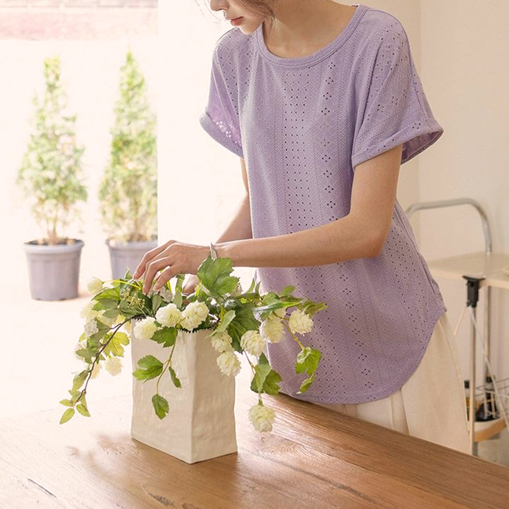 鏤空立體刺繡落肩上衣