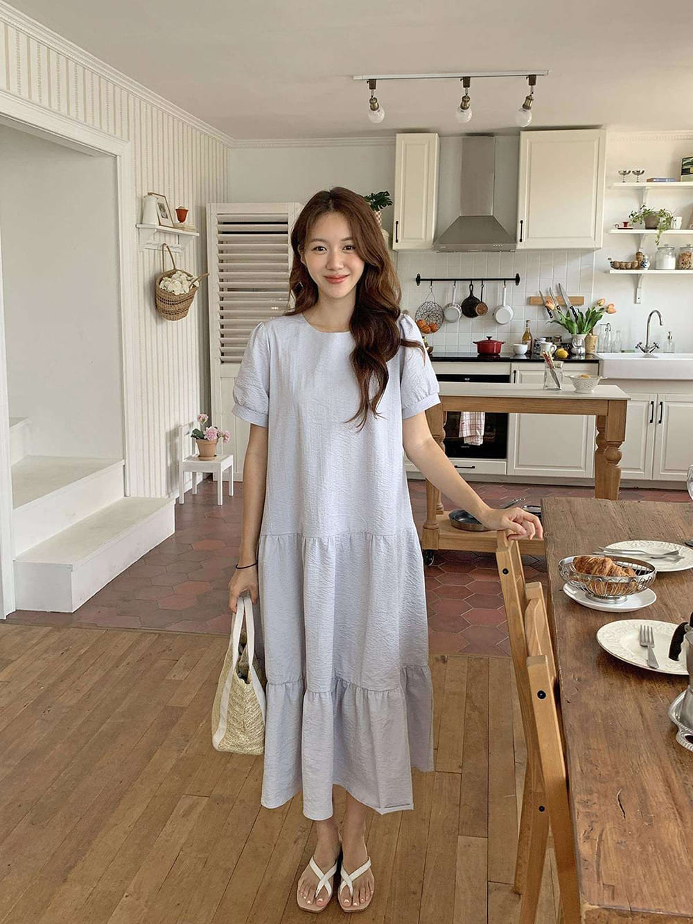 甜美泡泡袖條紋洋裝