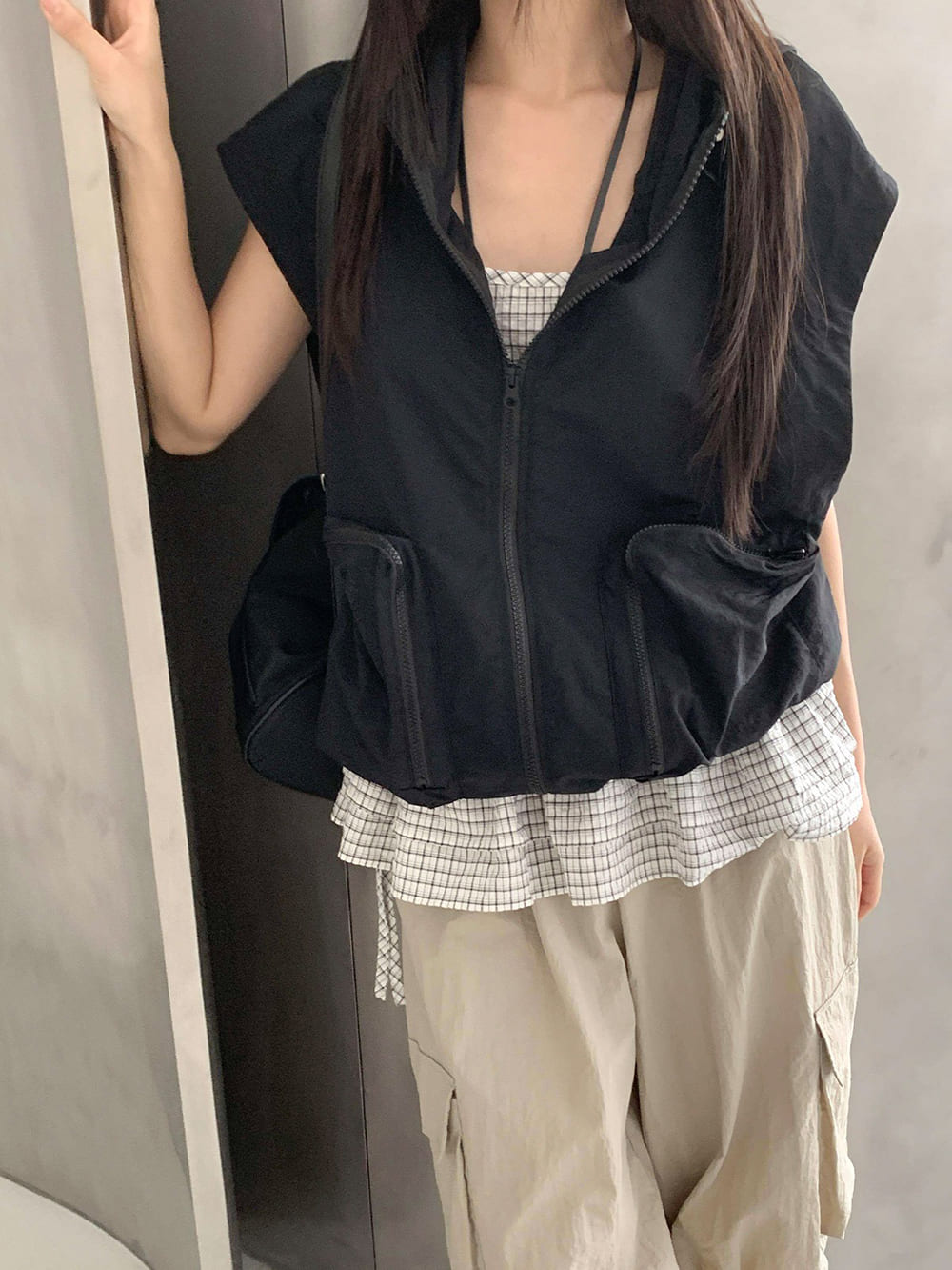 大口袋無袖連帽背心