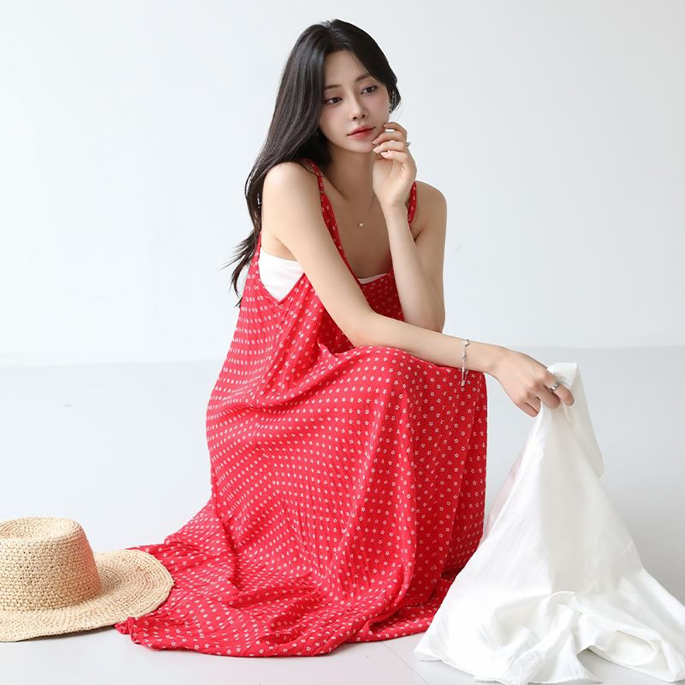 花朵印花V領吊帶洋裝