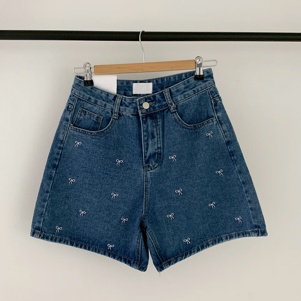 刺繡蝴蝶結高腰短褲