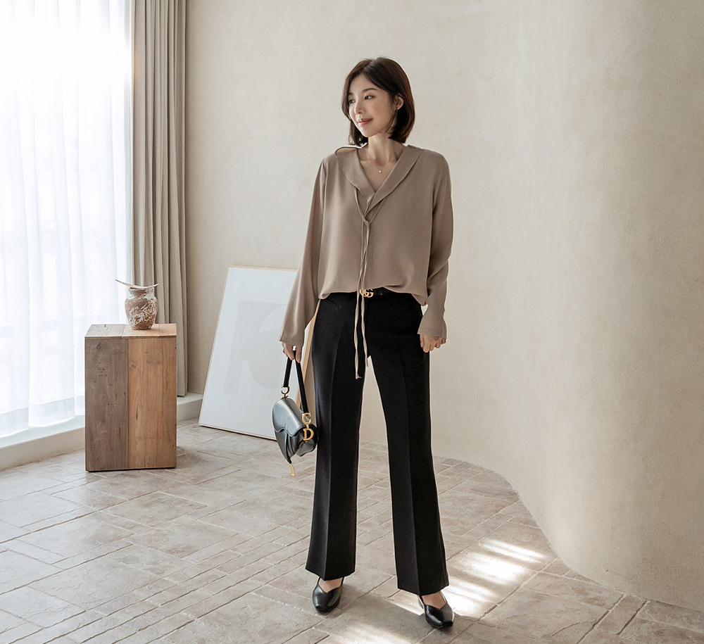 輕盈柔美綁帶襯衫