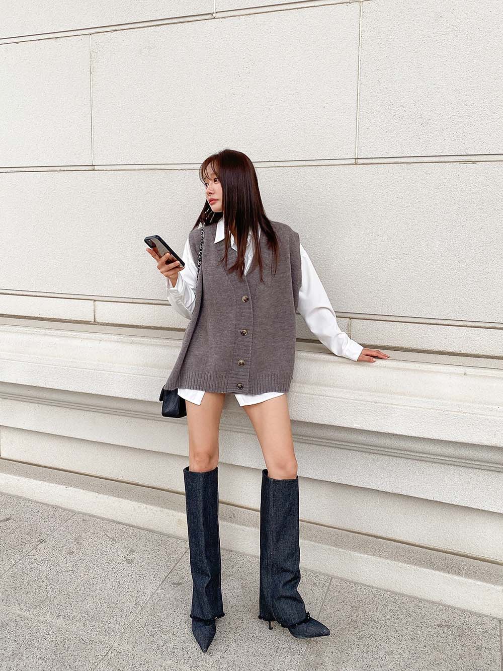 V領排釦針織背心