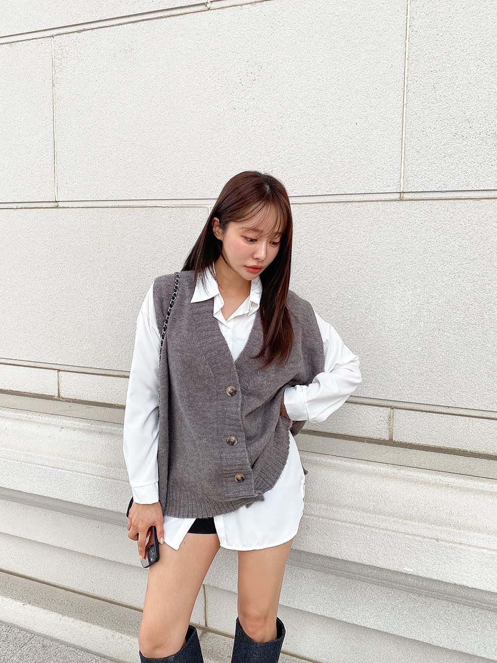 V領排釦針織背心