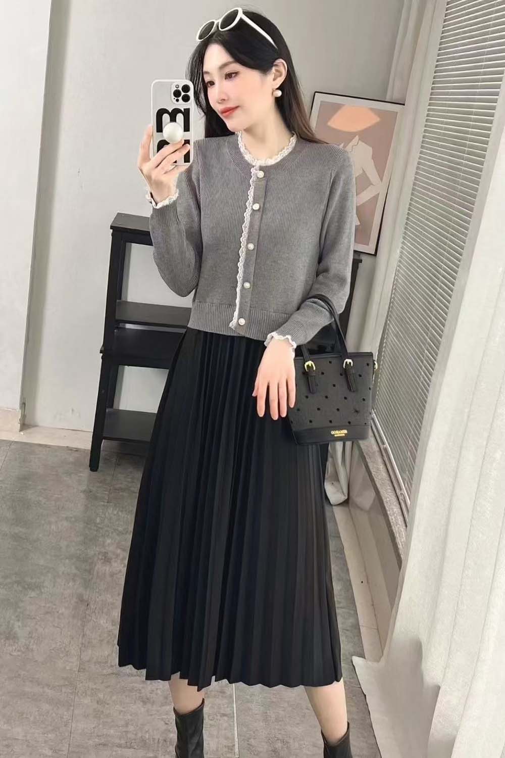 假兩件蕾絲百摺洋裝