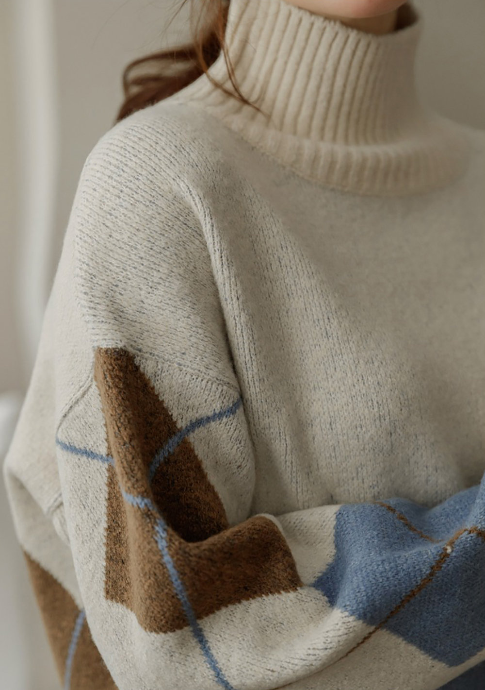 菱格紋高領針織上衣,KOREA,347014,菱格紋高領針織上衣,領500,999免運