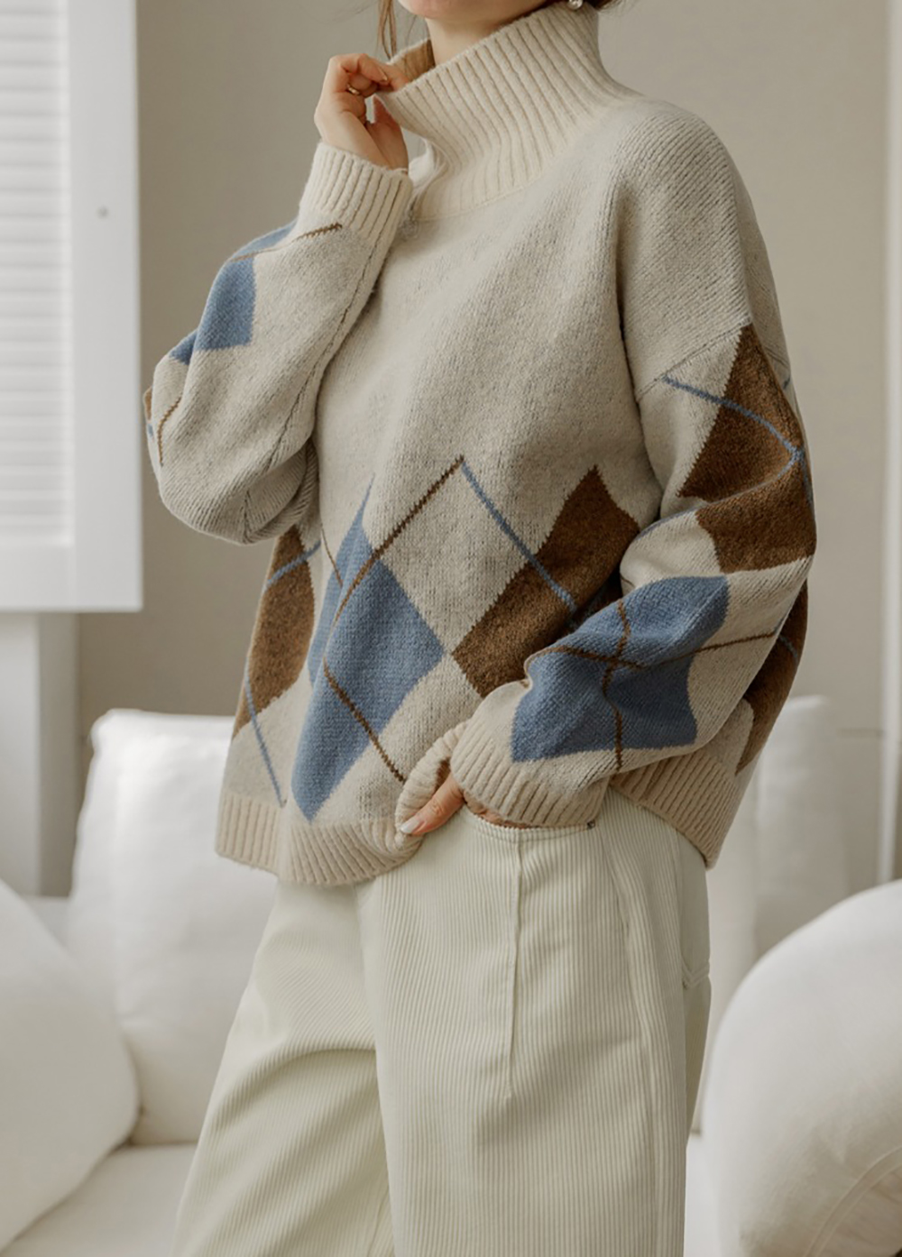 菱格紋高領針織上衣,KOREA,347014,菱格紋高領針織上衣,領500,999免運