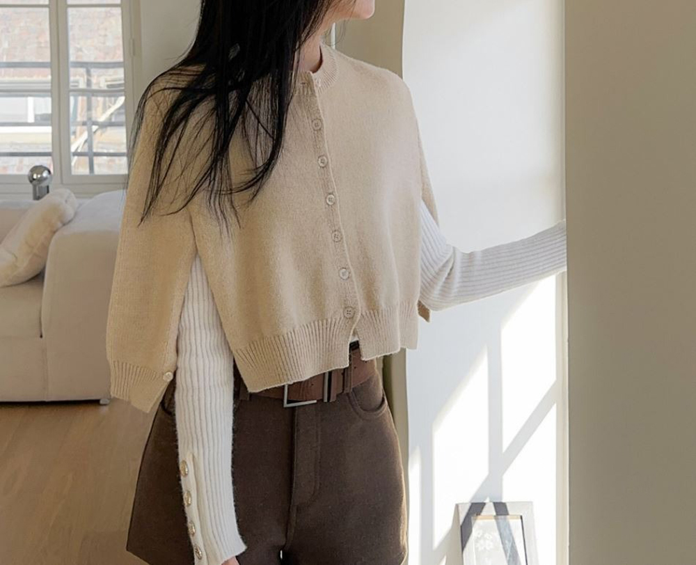 排釦圓領針織披肩外套,KOREA,347075,排釦圓領針織披肩外套,領500,999免運