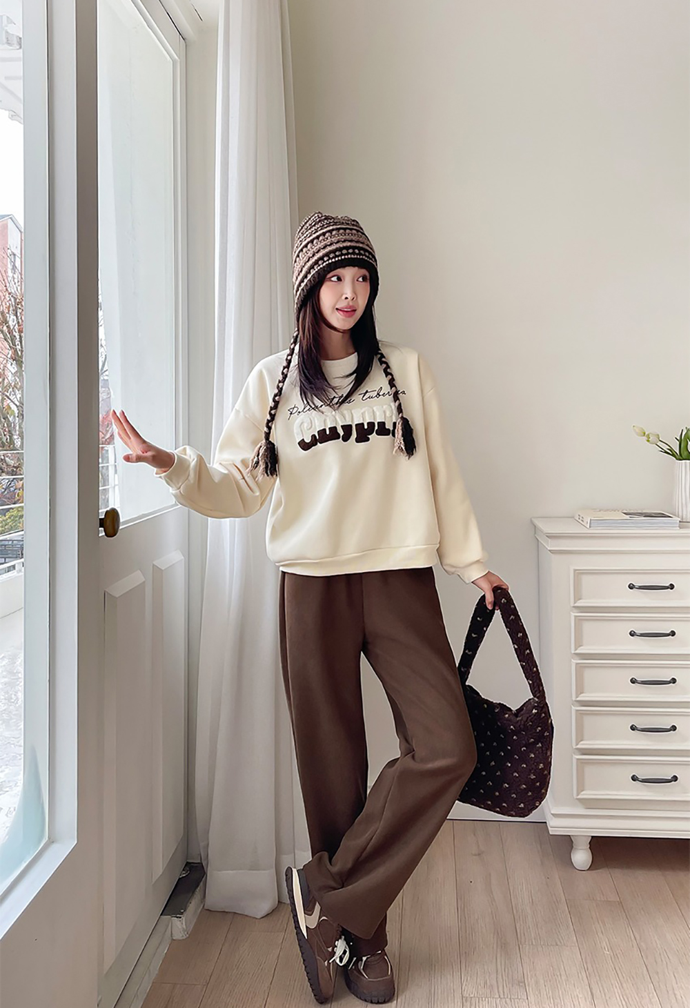 雙色字母內刷毛上衣,KOREA,347144,雙色字母內刷毛上衣,領500,999免運