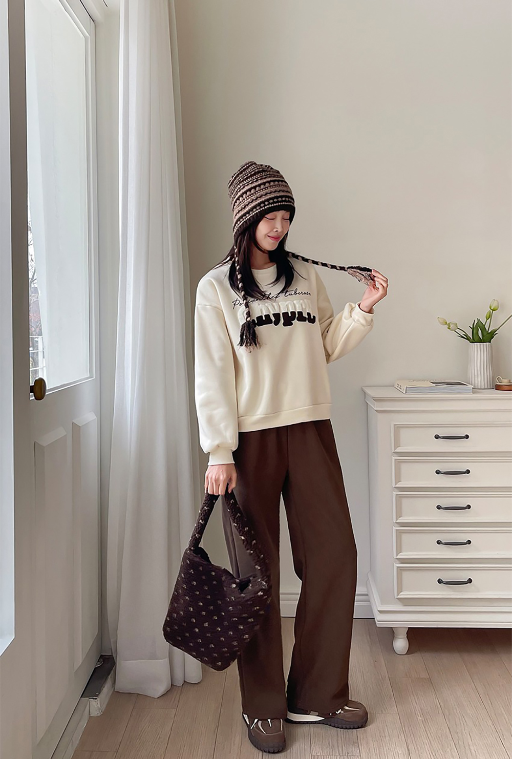 雙色字母內刷毛上衣,KOREA,347144,雙色字母內刷毛上衣,領500,999免運