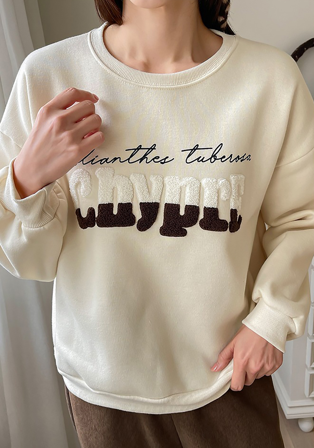 雙色字母內刷毛上衣,KOREA,347144,雙色字母內刷毛上衣,領500,999免運