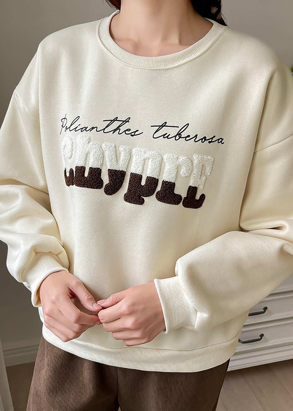 雙色字母內刷毛上衣,KOREA,347144,雙色字母內刷毛上衣,領500,999免運