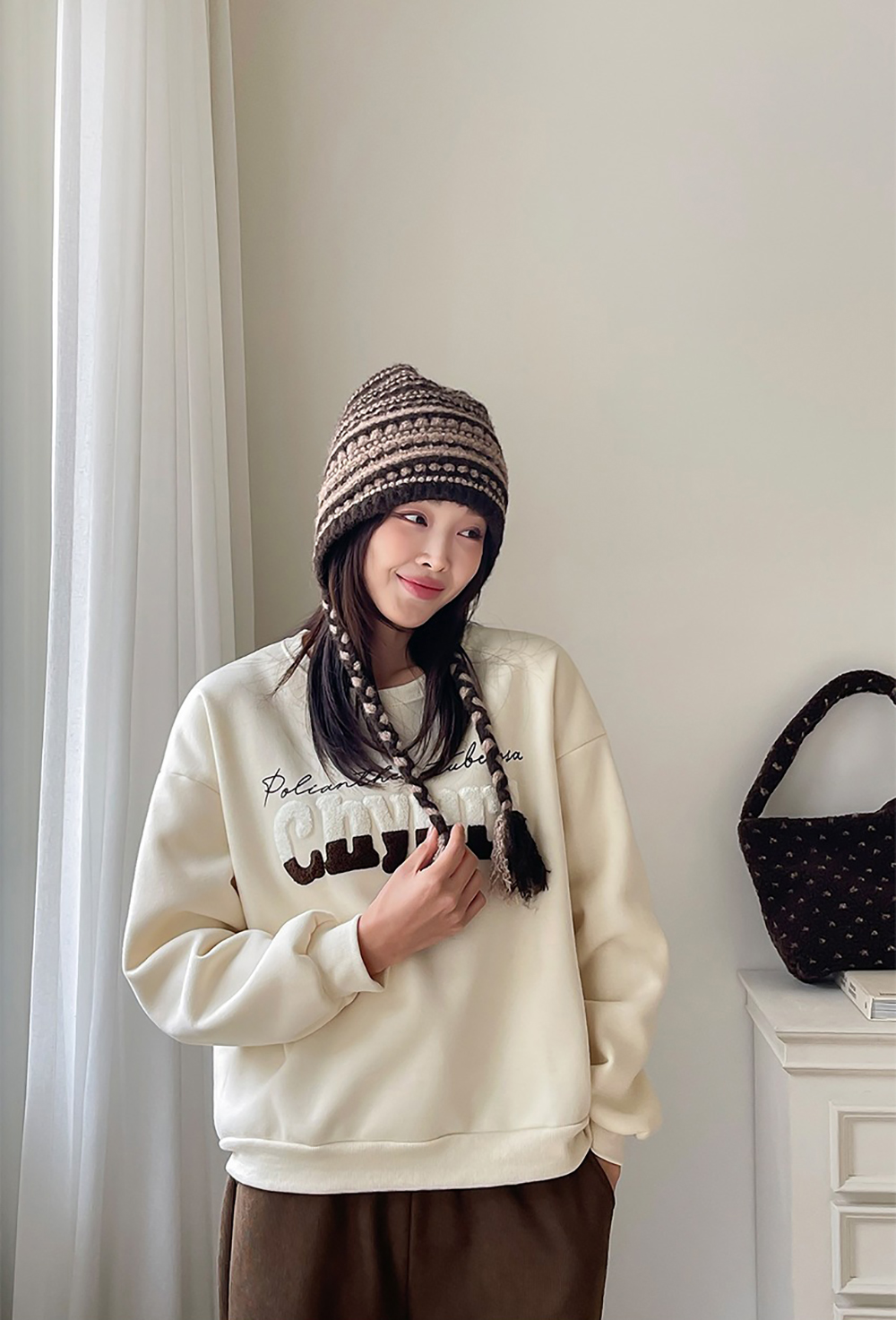 雙色字母內刷毛上衣,KOREA,347144,雙色字母內刷毛上衣,領500,999免運