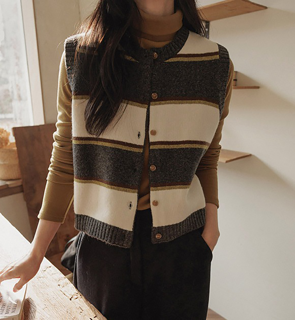 撞色圓領針織背心外套,KOREA,347242,撞色圓領針織背心外套,領500,999免運