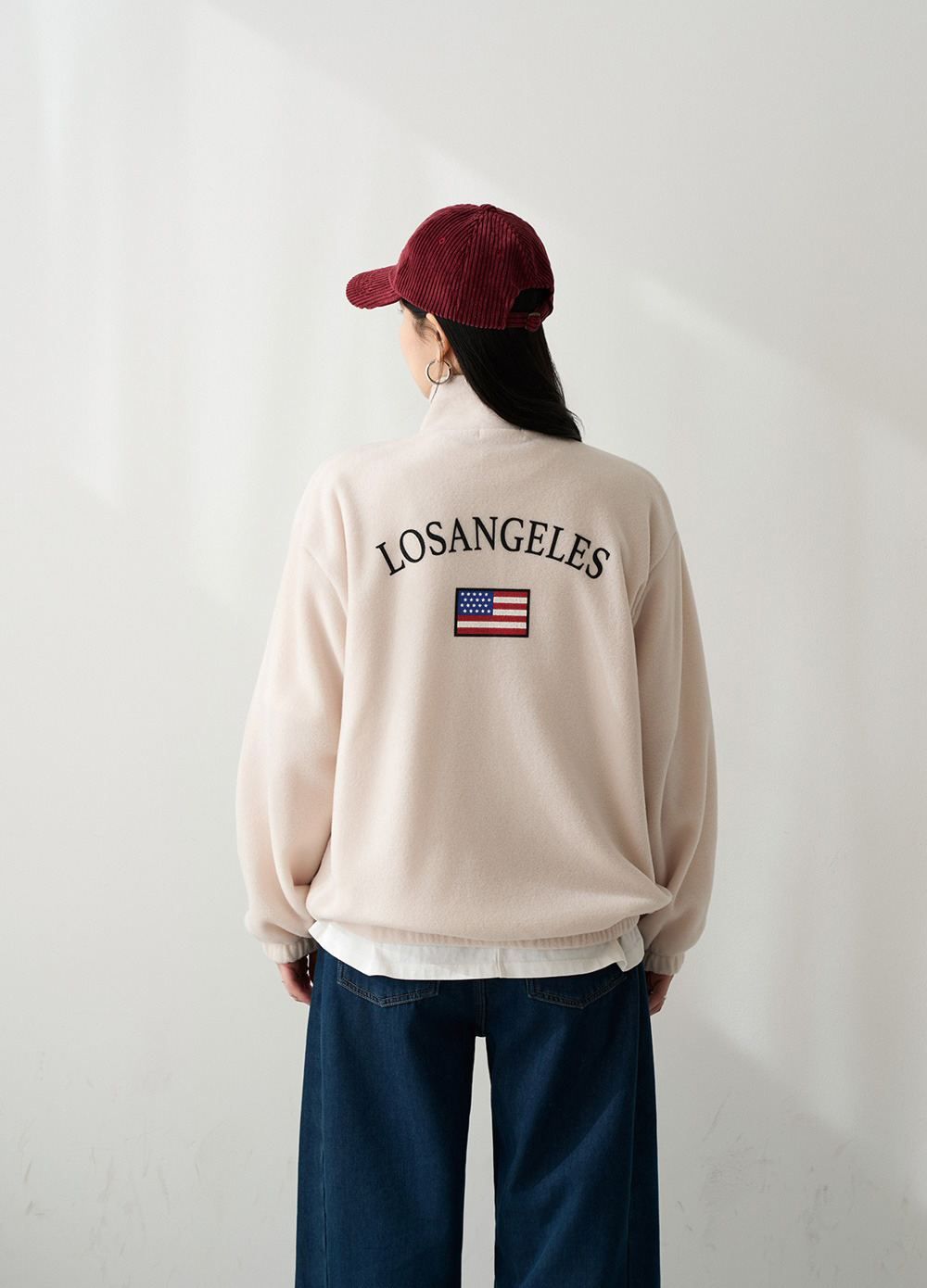 半拉鍊字母印花上衣,KOREA,347295,半拉鍊字母印花上衣,領500,999免運