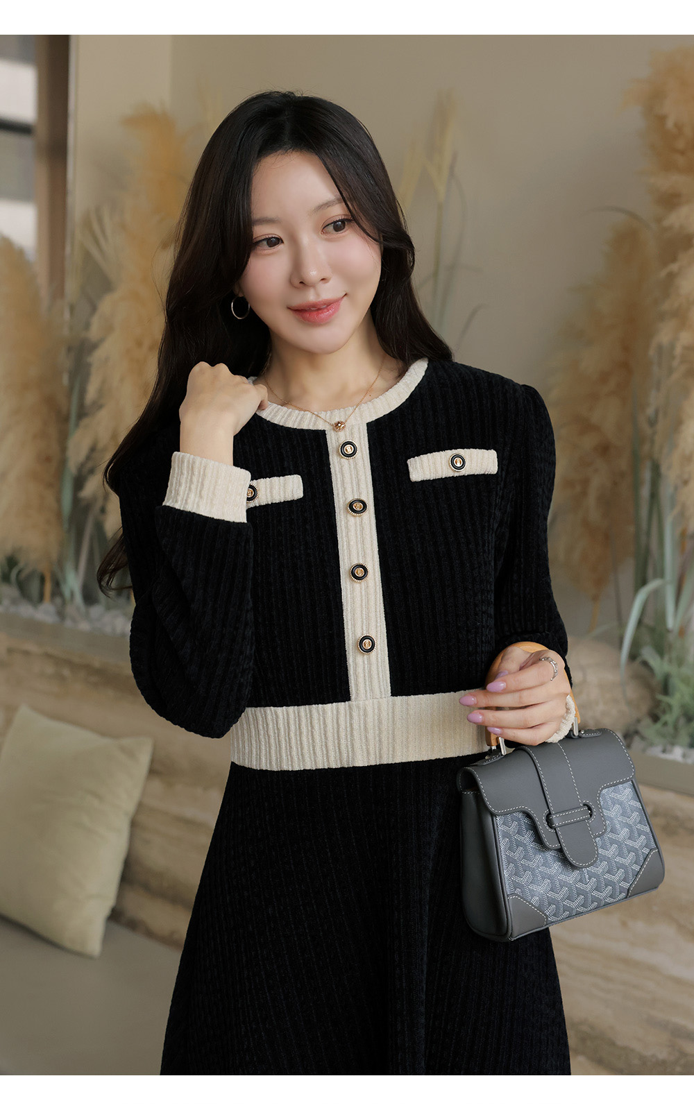 撞色天鵝絨修身洋裝,KOREA,347650,撞色天鵝絨修身洋裝,999免運,領500