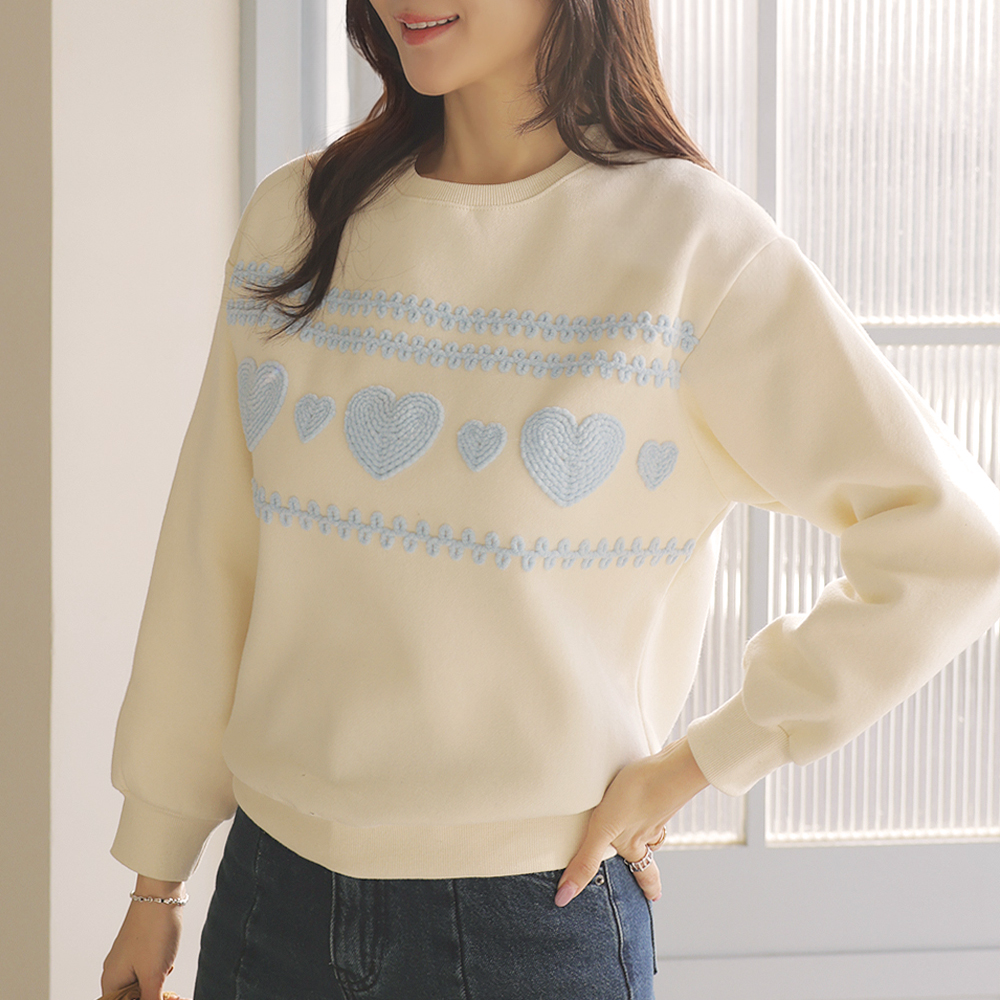 愛心刺繡內刷毛上衣