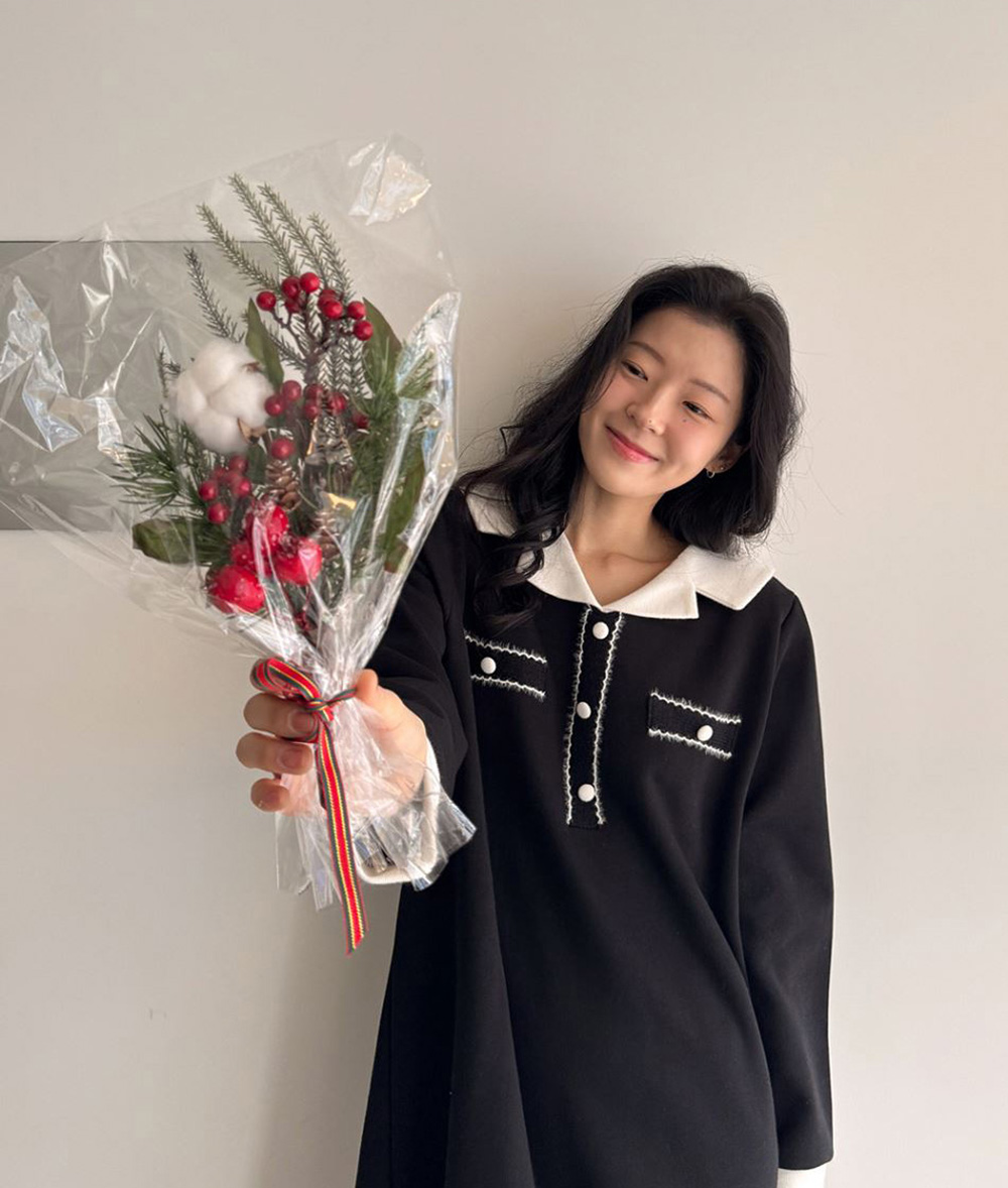 撞色V領內磨毛長洋裝,KOREA,348258,撞色V領內磨毛長洋裝,領500,999免運