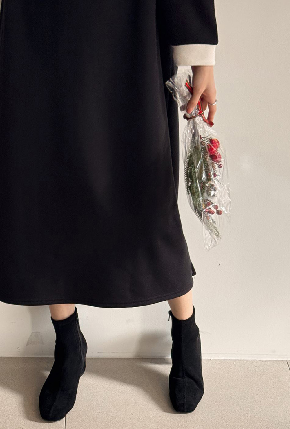 撞色V領內磨毛長洋裝,KOREA,348258,撞色V領內磨毛長洋裝,領500,999免運