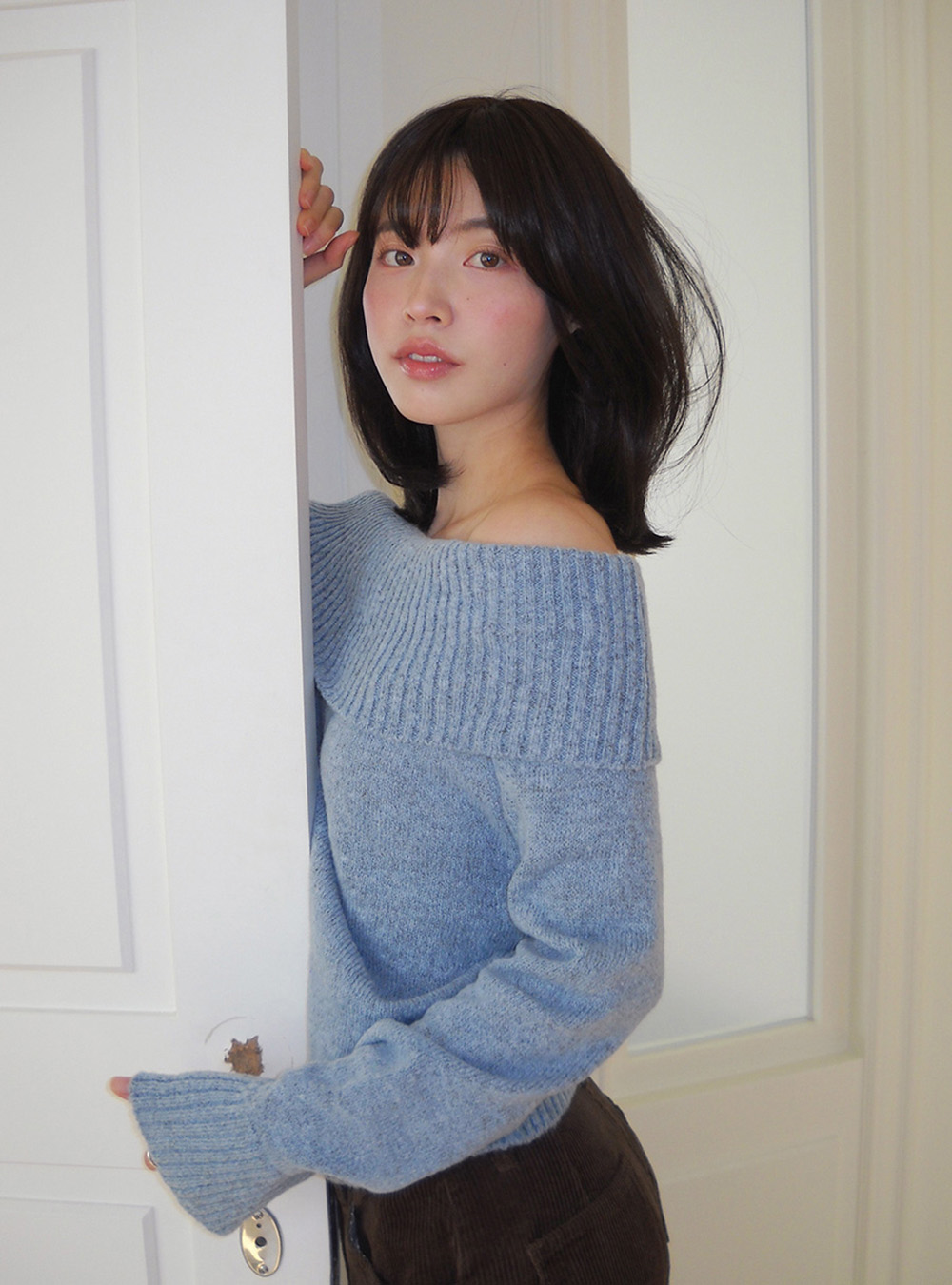 露肩一字領針織上衣,KOREA,347804,露肩一字領針織上衣,999免運,領500