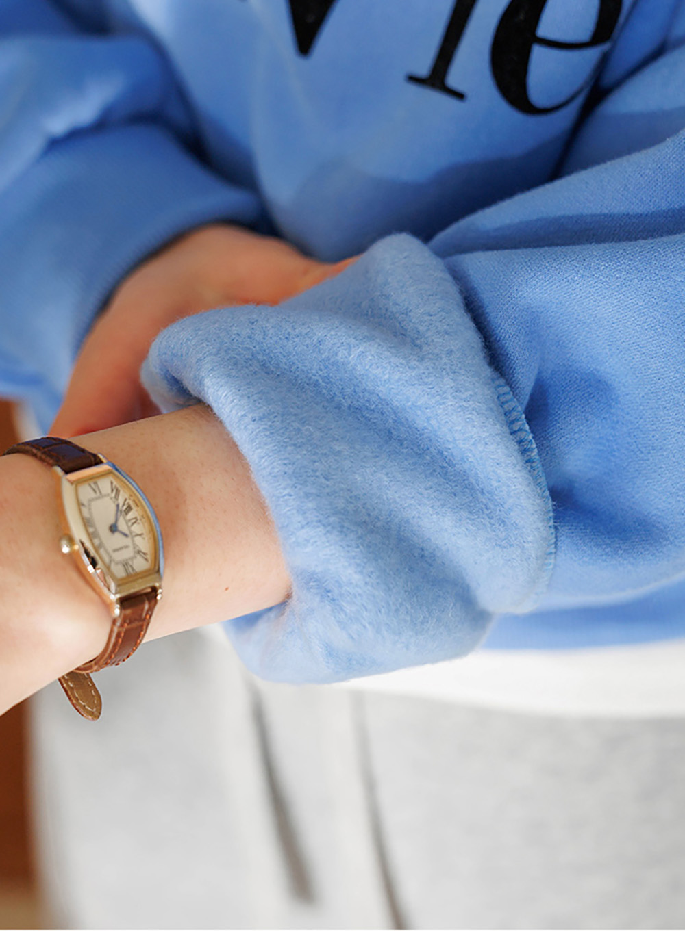 簡約字母內刷毛上衣,KOREA,350015,簡約字母內刷毛上衣,領500,999免運