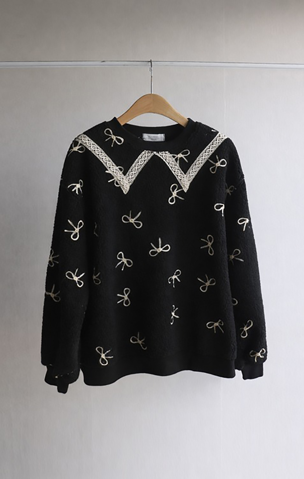 柔軟絨面蝴蝶結上衣,KOREA,349982,柔軟絨面蝴蝶結上衣,領500,999免運