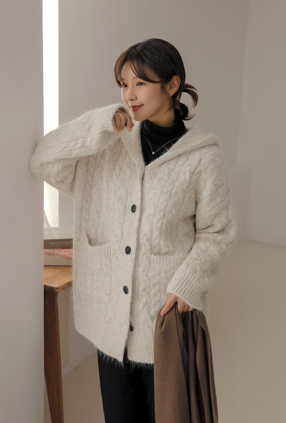 麻花針織連帽毛衣外套,KOREA,350053,麻花針織連帽毛衣外套,周新品優惠,NEWARRIVAL