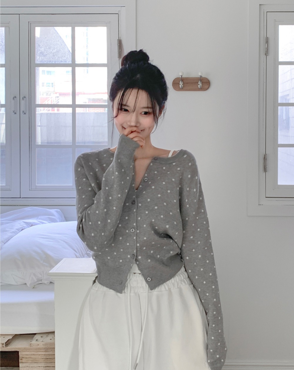 滿版點點圓領針織外套,KOREA,354692,滿版點點圓領針織外套,領500,999免運