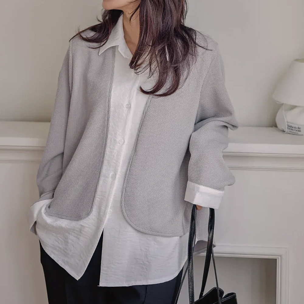 層次感假兩件開襟上衣