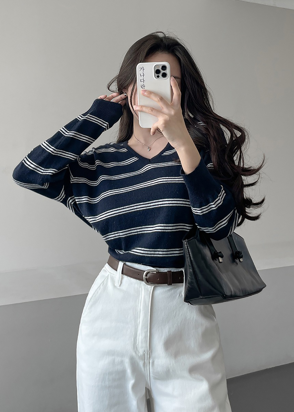 V領條紋針織上衣,KOREA,354837,V領條紋針織上衣,領500,999免運