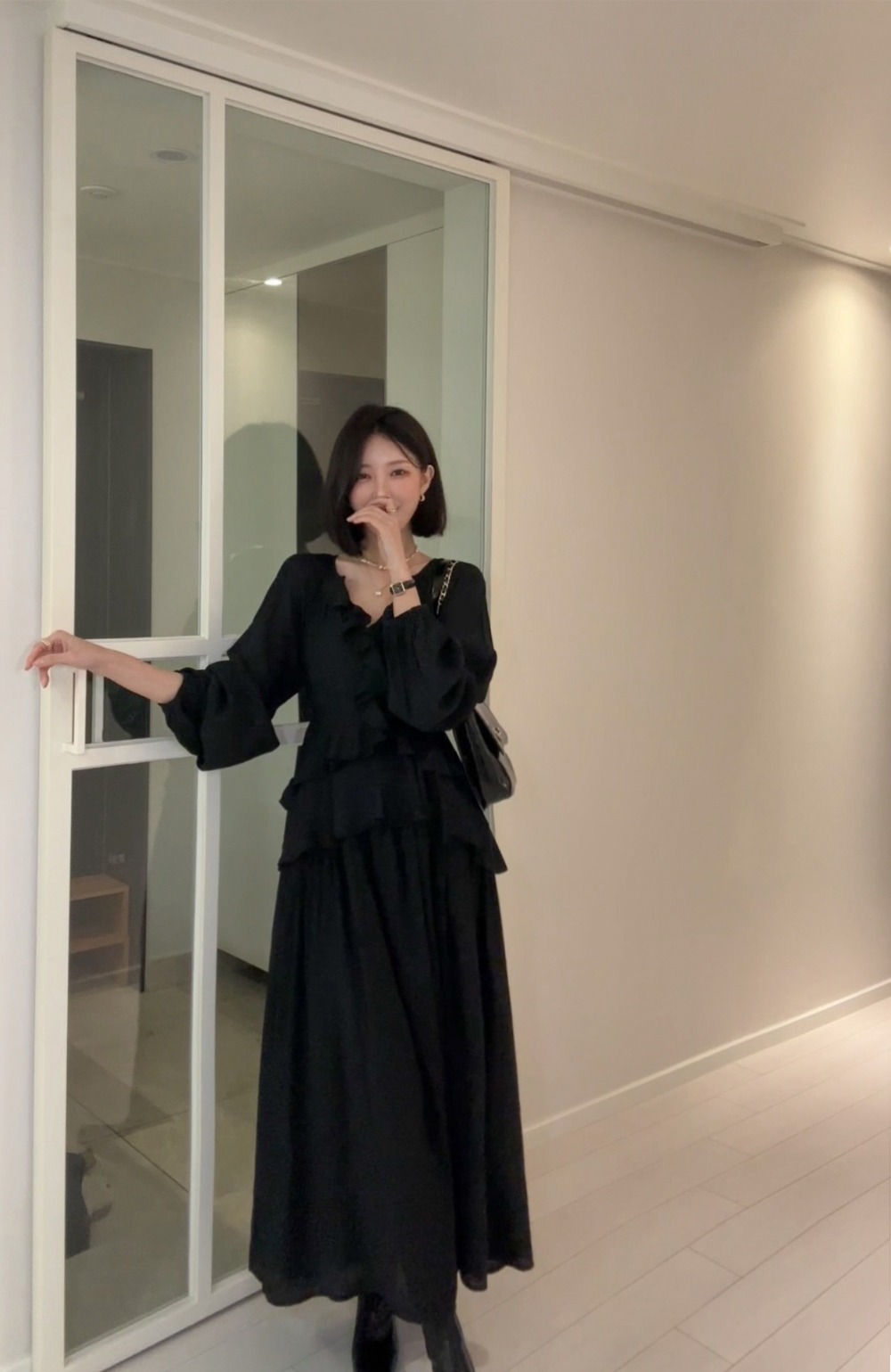 荷葉邊雪紡V領長洋裝,KOREA,353945,荷葉邊雪紡V領長洋裝,周新品優惠,NEWARRIVAL